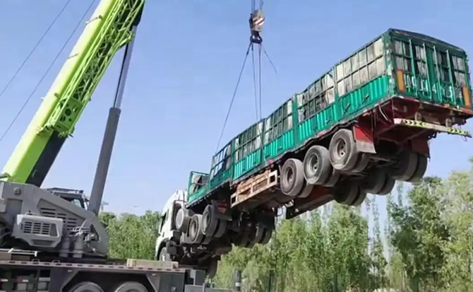 隆昌道路脱困救援案例